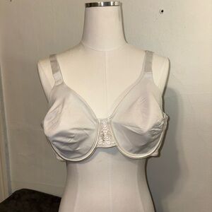 Vanity Fair Cream Underwire Bra